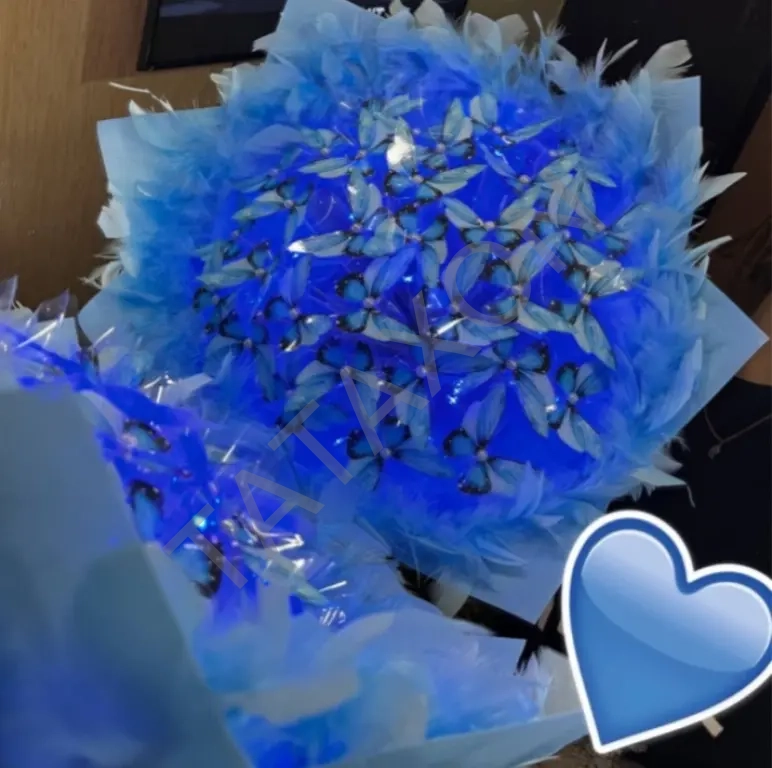 На 8 марта Букеты из бабочек