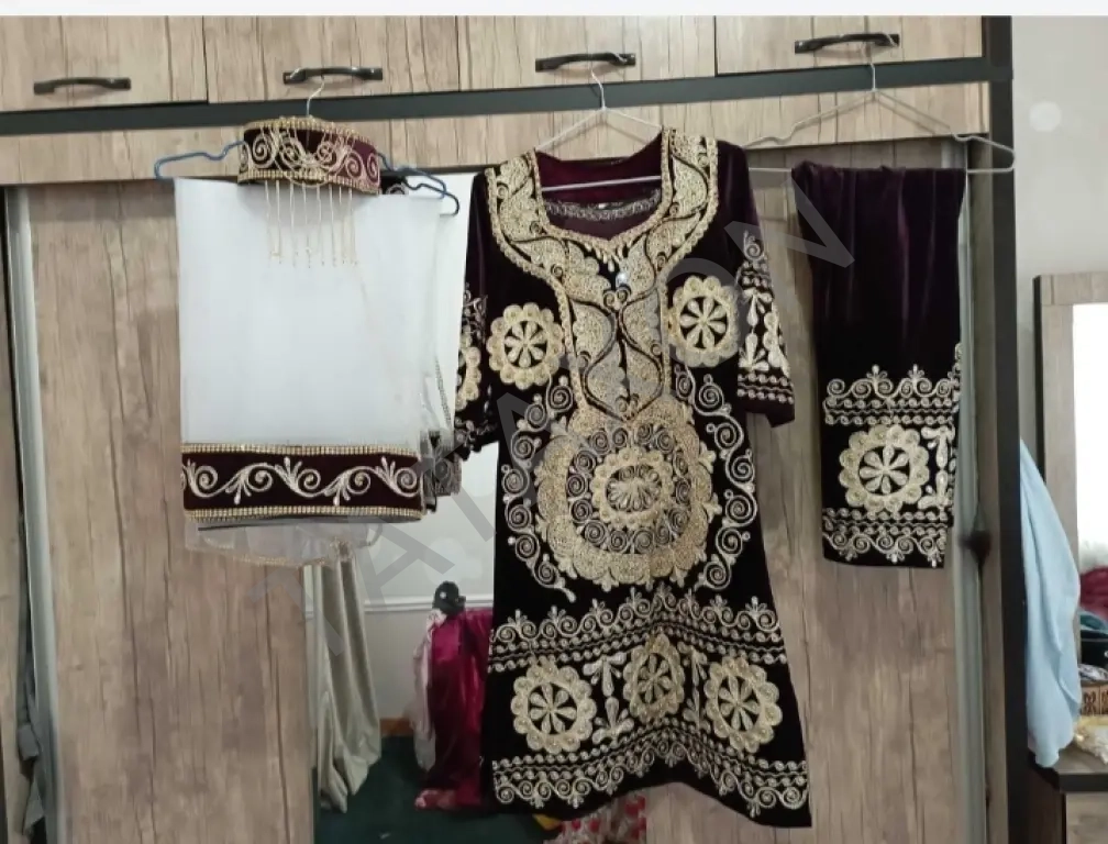 Kelinlar uchun ko'ylakKelinlar uchun ko'ylak