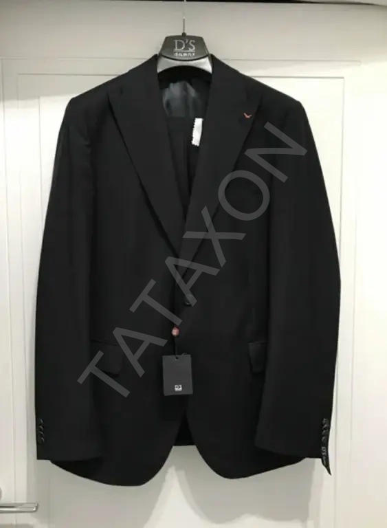 Классический костюм от D.S Damat